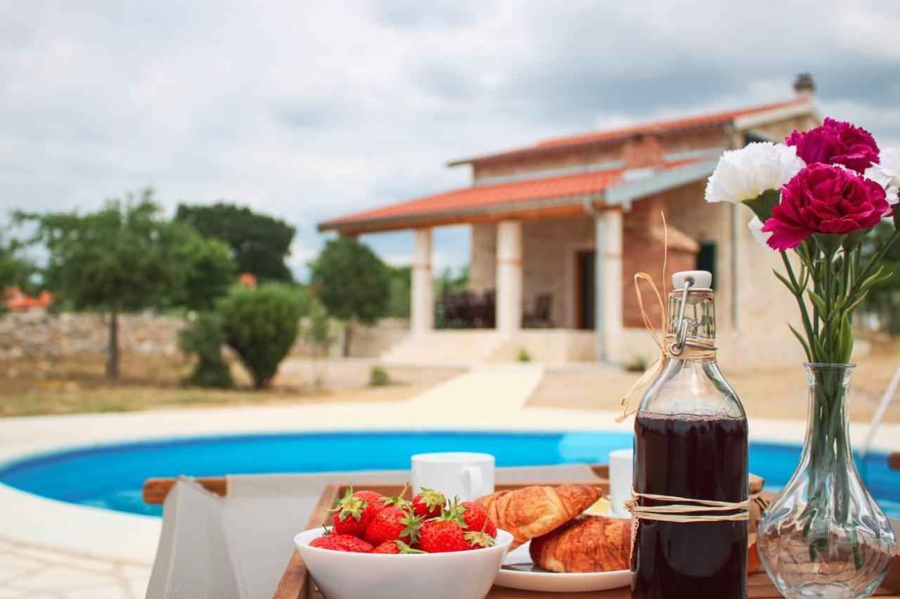Villa Stone Pearl Sveti Filip i Jakov Esterno foto
